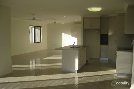 Property photo of 17 Peregrine Avenue Kelso QLD 4815