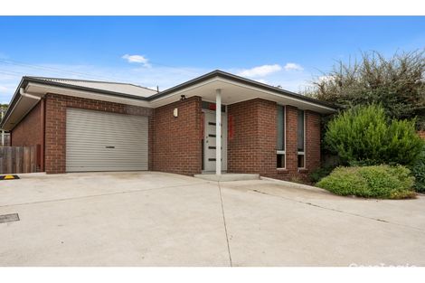 Property photo of 2/1A Powell Road Blackmans Bay TAS 7052