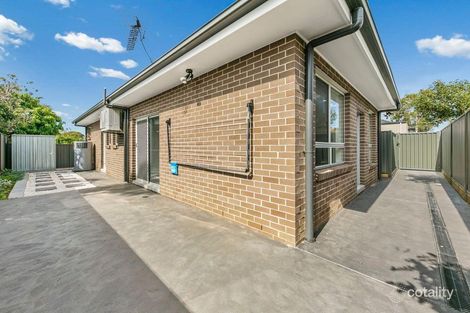 19 Moxhams Rd, Northmead, NSW 2152