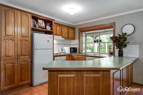Property photo of 46 Allunga Parade Berwick VIC 3806