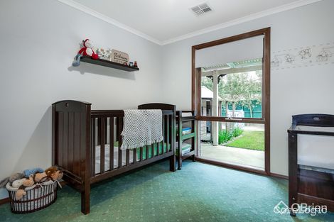 Property photo of 46 Allunga Parade Berwick VIC 3806