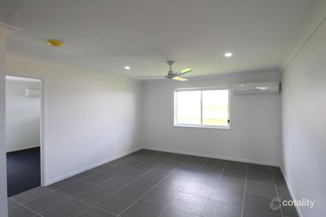 Property photo of 2 Reaside Road Walloon QLD 4306