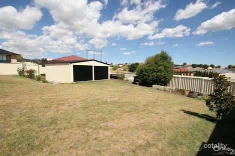 Property photo of 15 Rutherford Place Orange NSW 2800