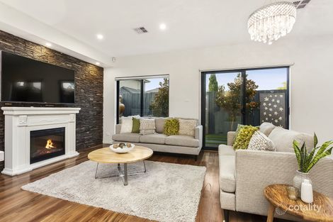 Property photo of 2/20 Roberts Avenue Box Hill South VIC 3128