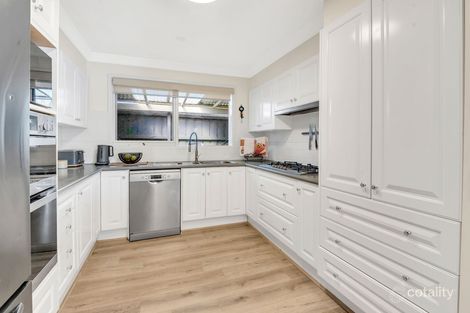 Property photo of 4 Paraweena Place Epping VIC 3076