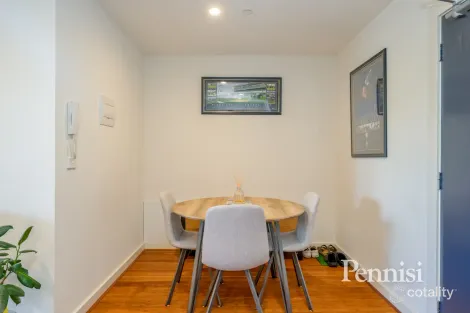 Property photo of 203/314 Pascoe Vale Road Essendon VIC 3040