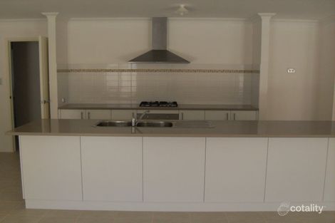 Property photo of 4 Pebblewood Road Woodvale WA 6026