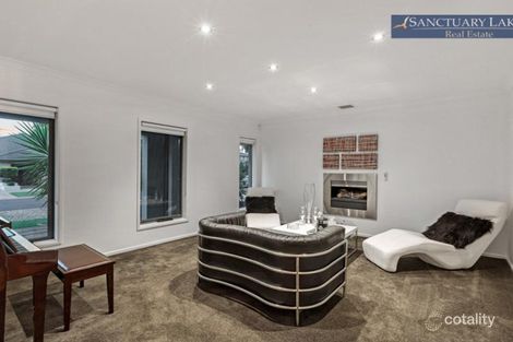 Property photo of 10 Beechwood Parade Point Cook VIC 3030