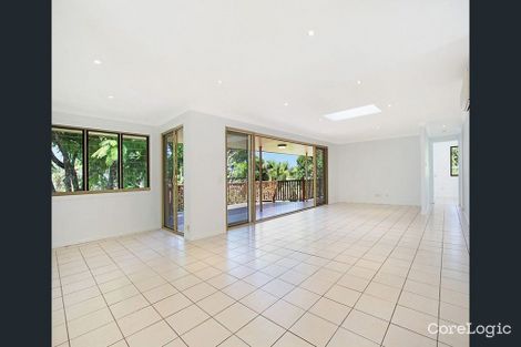 Property photo of 8 Radiata Court Elanora QLD 4221