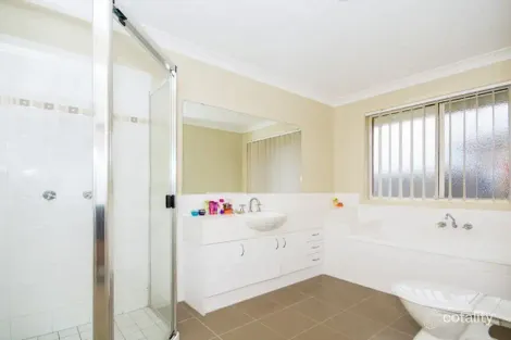 Property photo of 31 Coach Road West Morayfield QLD 4506