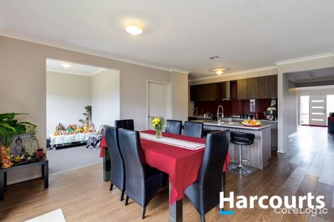 Property photo of 4 Blackforest Way Clyde North VIC 3978