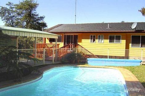 Property photo of 33 Fiesta Crescent Copacabana NSW 2251