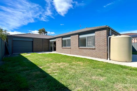 Property photo of 6 Maya Street Pakenham VIC 3810