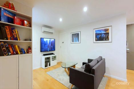 Property photo of 18 Bentley Street Surrey Hills VIC 3127