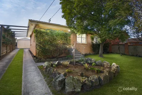 Property photo of 61 Brunning Crescent Frankston North VIC 3200