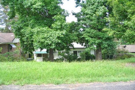 24 Hawkins Pde, Blaxland, NSW 2774