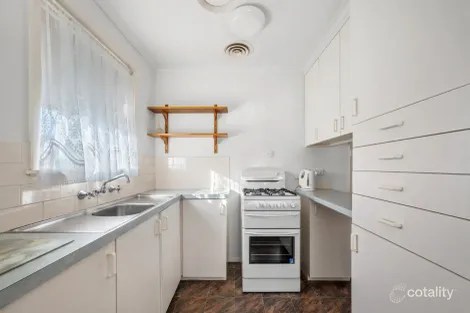 Property photo of 61 Brunning Crescent Frankston North VIC 3200