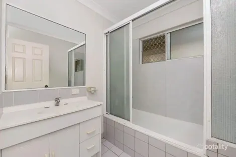 Property photo of 1 Eureka Crescent Kirwan QLD 4817