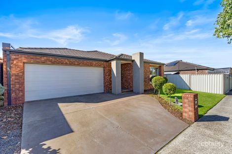 Property photo of 4 Farmdale Road Pakenham VIC 3810
