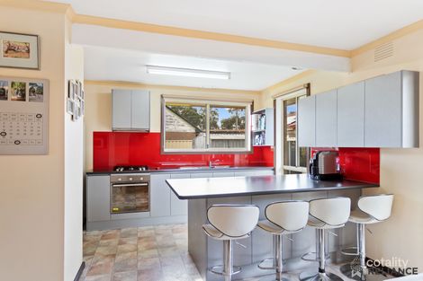 Property photo of 32 Feathertop Drive Wyndham Vale VIC 3024