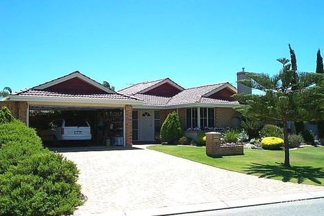 5 Alfred Pl, Ocean Reef, WA 6027