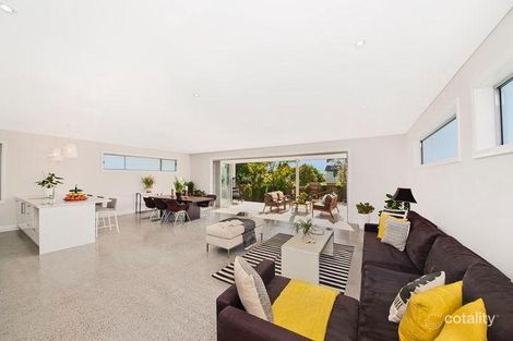 Property photo of 27 Fourth Avenue Willoughby East NSW 2068