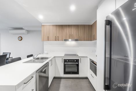 Property photo of 11/15 Besham Parade Wynnum QLD 4178