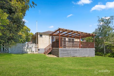 Property photo of 109 Woodhouse Grove Box Hill North VIC 3129