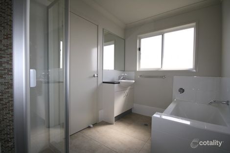 Property photo of 1/8 Bindarri Close Waterford QLD 4133