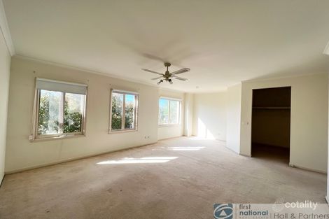 Property photo of 1 Cantrell Place Narre Warren South VIC 3805