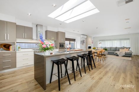 Property photo of 4 Whitewater Court Sandhurst VIC 3977