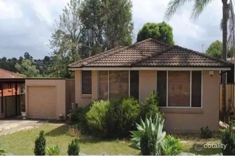 53 Demetrius Rd, Rosemeadow, NSW 2560