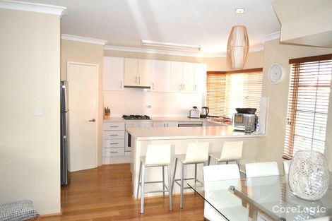 2/82 Dover Rd, Scarborough, WA 6019