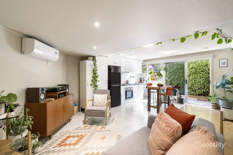 2/20 Bishop St, Kingsville, VIC 3012