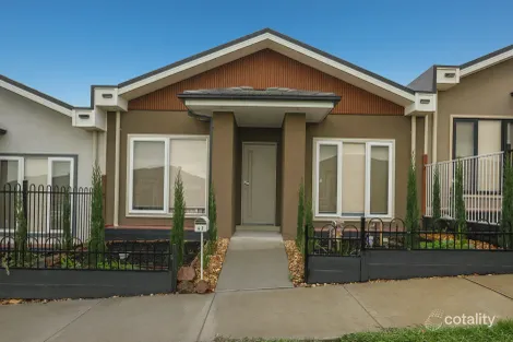 42 Dangelo Ave, Officer, VIC 3809