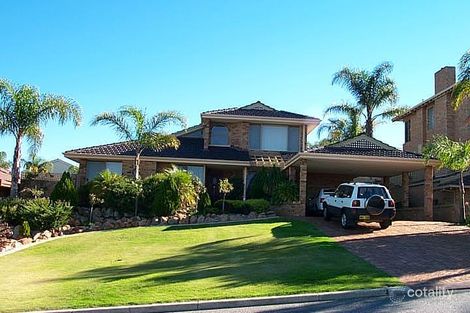 11 Moir Rd, Kardinya, WA 6163