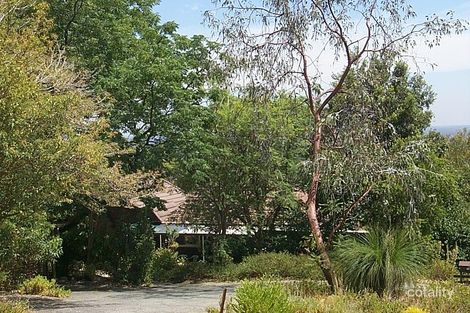 25 Hillside Cres, Gooseberry Hill, WA 6076