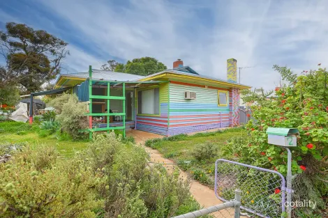 2 Loddon Ave, Red Cliffs, VIC 3496