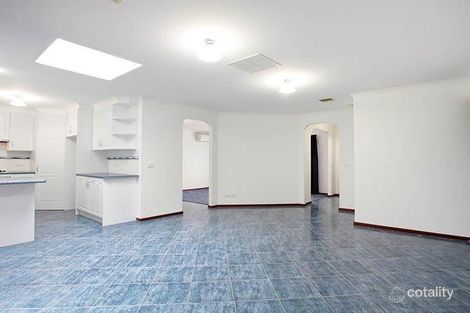 Property photo of 13 Kimberley Road Werribee VIC 3030