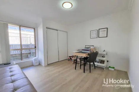 Property photo of 30 Baybreeze Crescent Murrumba Downs QLD 4503