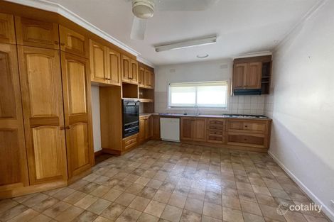 Property photo of 18 Vistula Avenue Bell Park VIC 3215