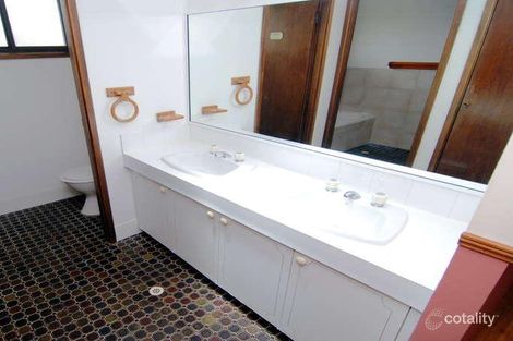 Property photo of 4 Hart Place St Clair NSW 2759