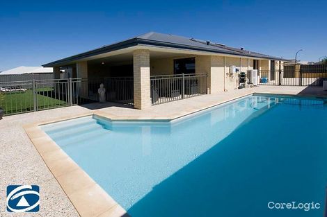 Property photo of 15 Tindale Crest Aveley WA 6069