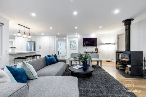 Property photo of 41 Brinkkotter Road Research VIC 3095