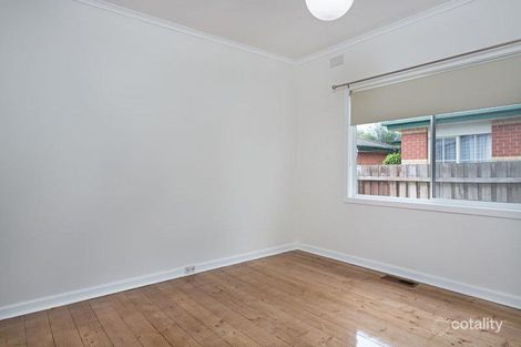 Property photo of 4 Thana Street Bentleigh East VIC 3165