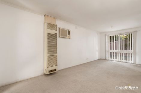 Property photo of 42 Fairbairn Road Cranbourne VIC 3977