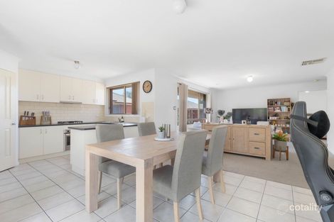 Property photo of 1/32-34 Charter Road East Sunbury VIC 3429