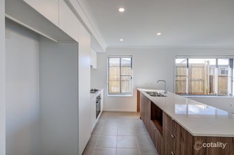 Property photo of 4 Creaghe Street Park Ridge QLD 4125
