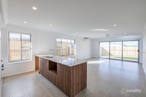 Property photo of 4 Creaghe Street Park Ridge QLD 4125