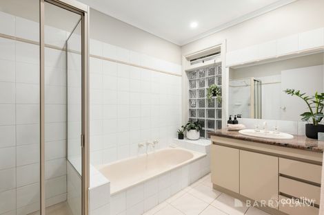 Property photo of 3 Lynette Avenue Warrandyte VIC 3113